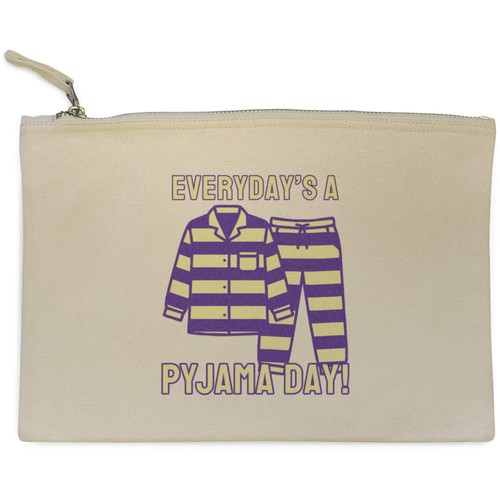 Pyjama day every - day, day'
